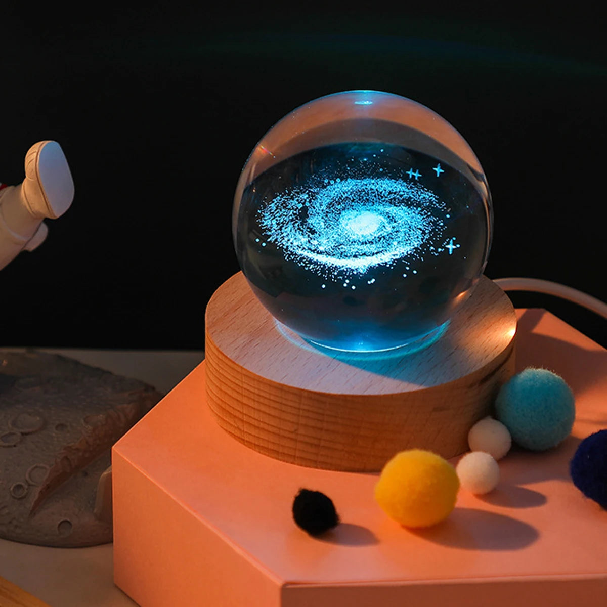 Astronomy Crystal Lights Glowing Planetary Galaxy Astronaut Ball Night Lights Bedside Light Ramadan Decoration Mood Light